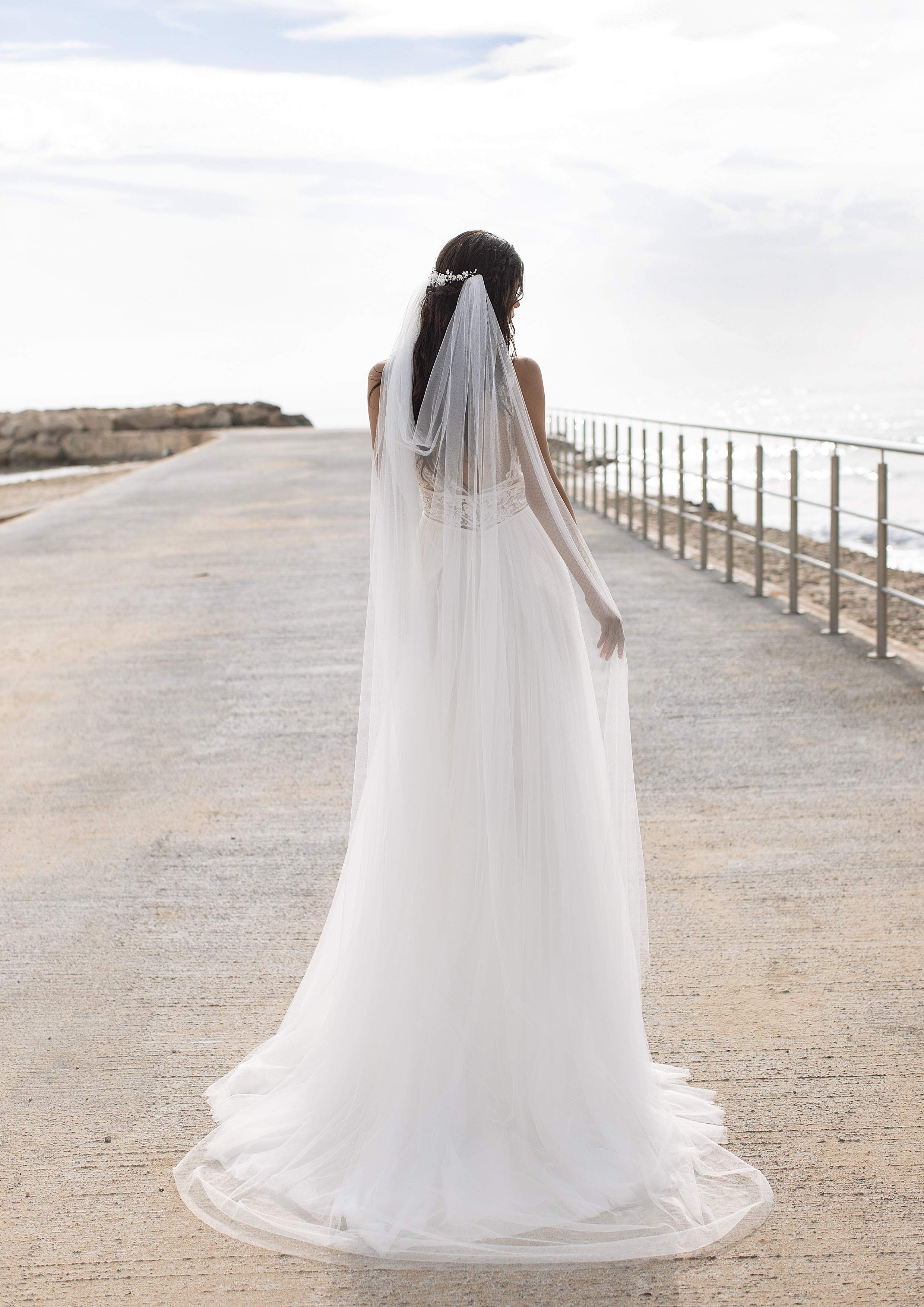 Charisse esküvői ruha - Pronovias The Journey
