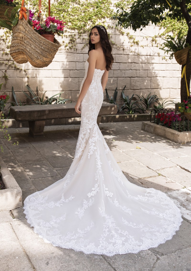 Pronovias JOY 2023-as menyasszonyi ruha, esküvői ruha vásárlás, bérlés: Aegir eskövői ruha