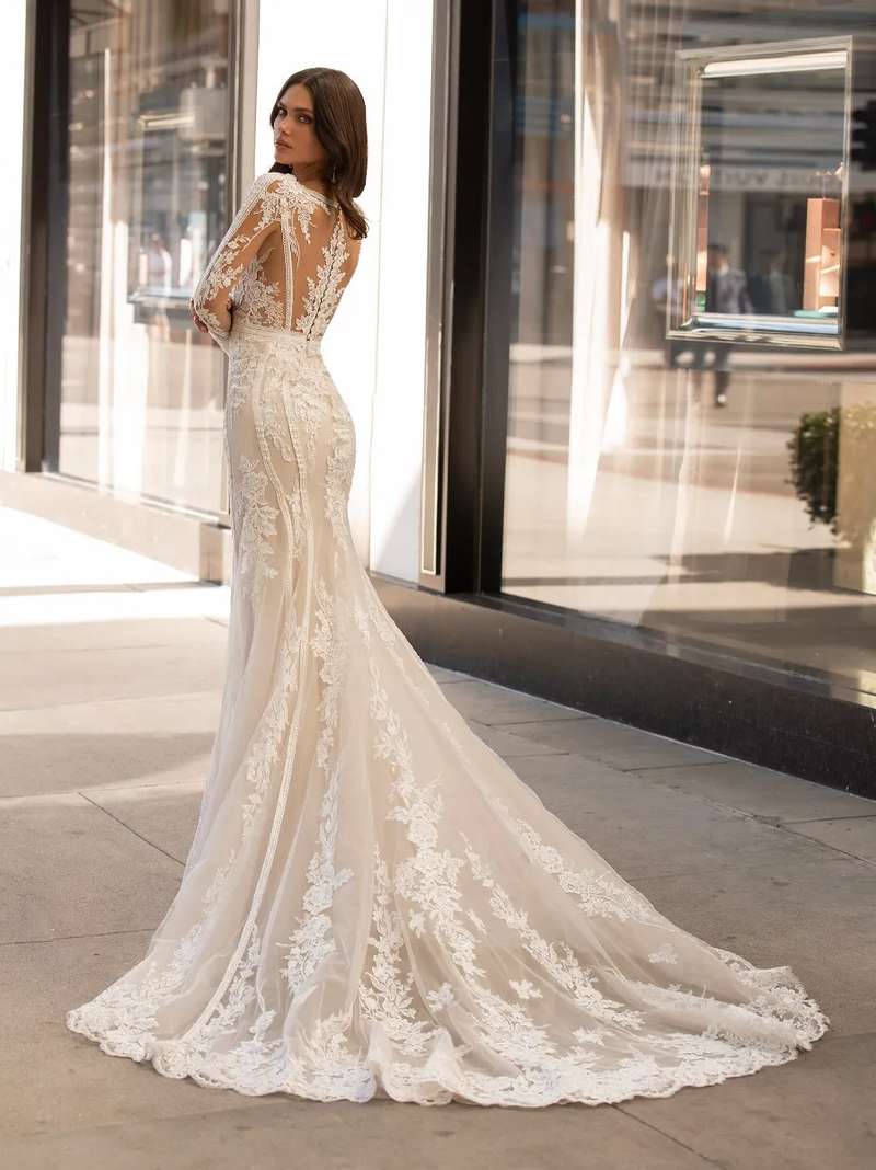 Pronovias JOY 2023-as menyasszonyi ruha, esküvői ruha vásárlás, bérlés: Andrews eskövői ruha
