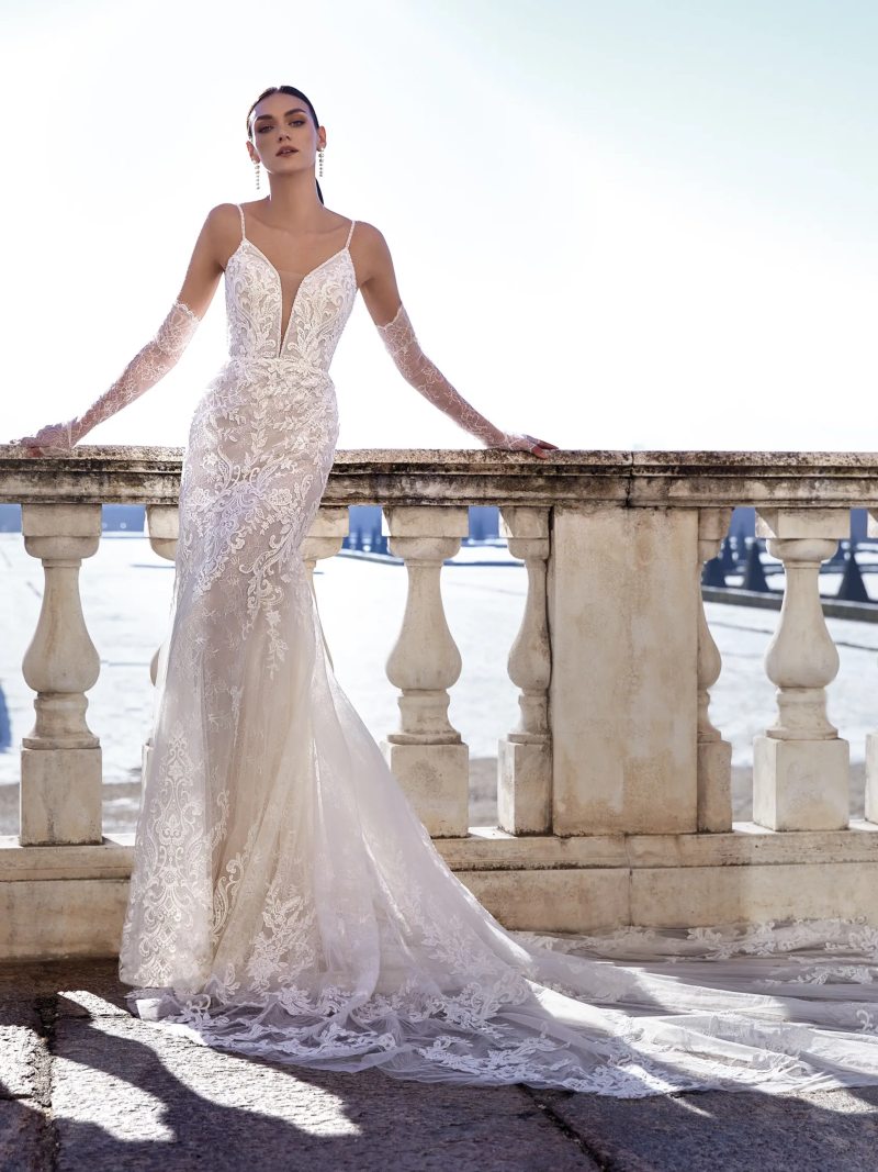 Pronovias Privée 2023-es menyasszonyi ruha kollekció vásárlás, bérlés: Arabella menyasszonyi ruha