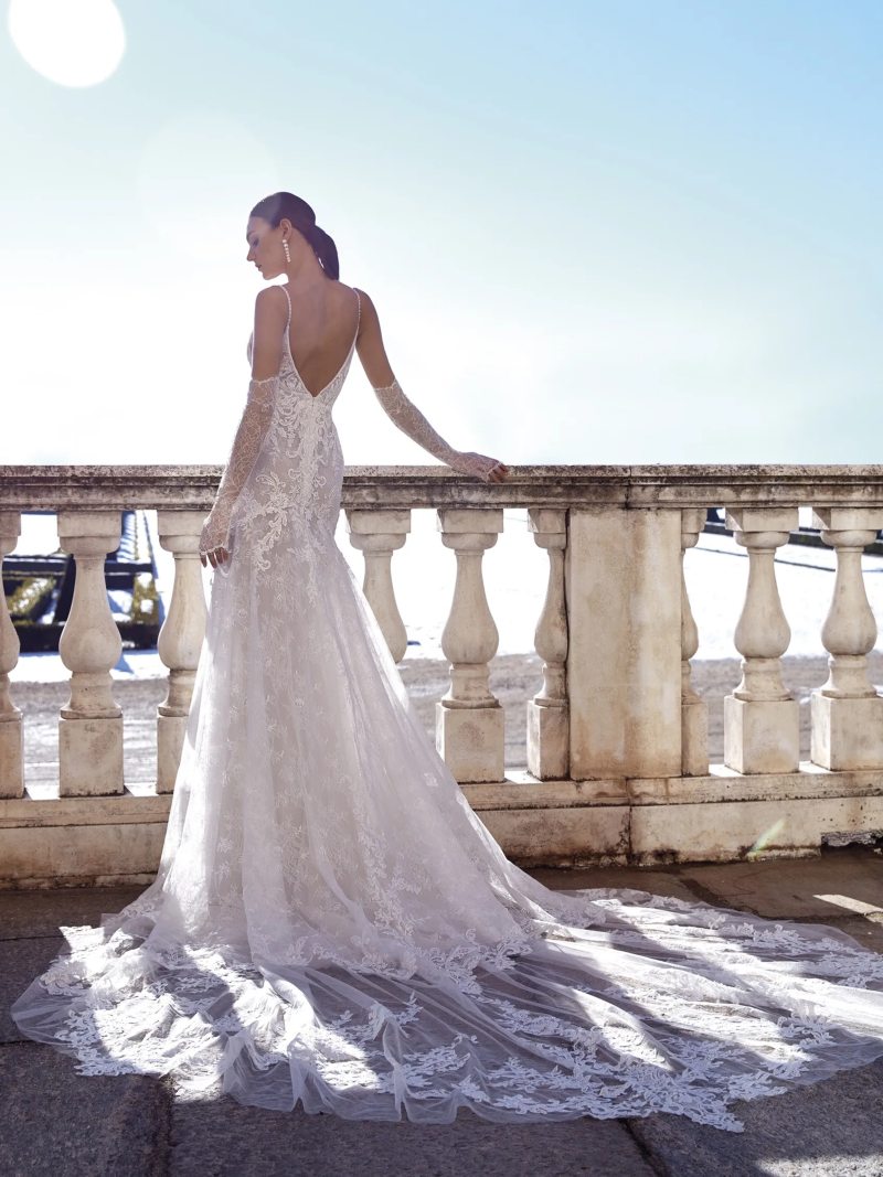 Pronovias Privée 2023-es menyasszonyi ruha kollekció vásárlás, bérlés: Arabella eskövői ruha