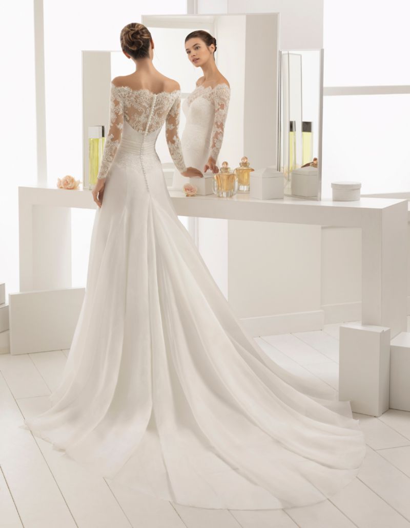Kifutó Esküvői Ruha Modellek: Bilma menyasszonyi ruha