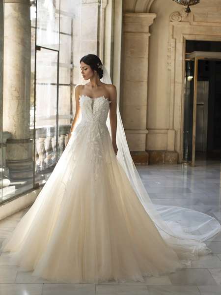 Pronovias Privée 2021-es menyasszonyi ruha kollekció vásárlás, bérlés: Brooks menyasszonyi ruha