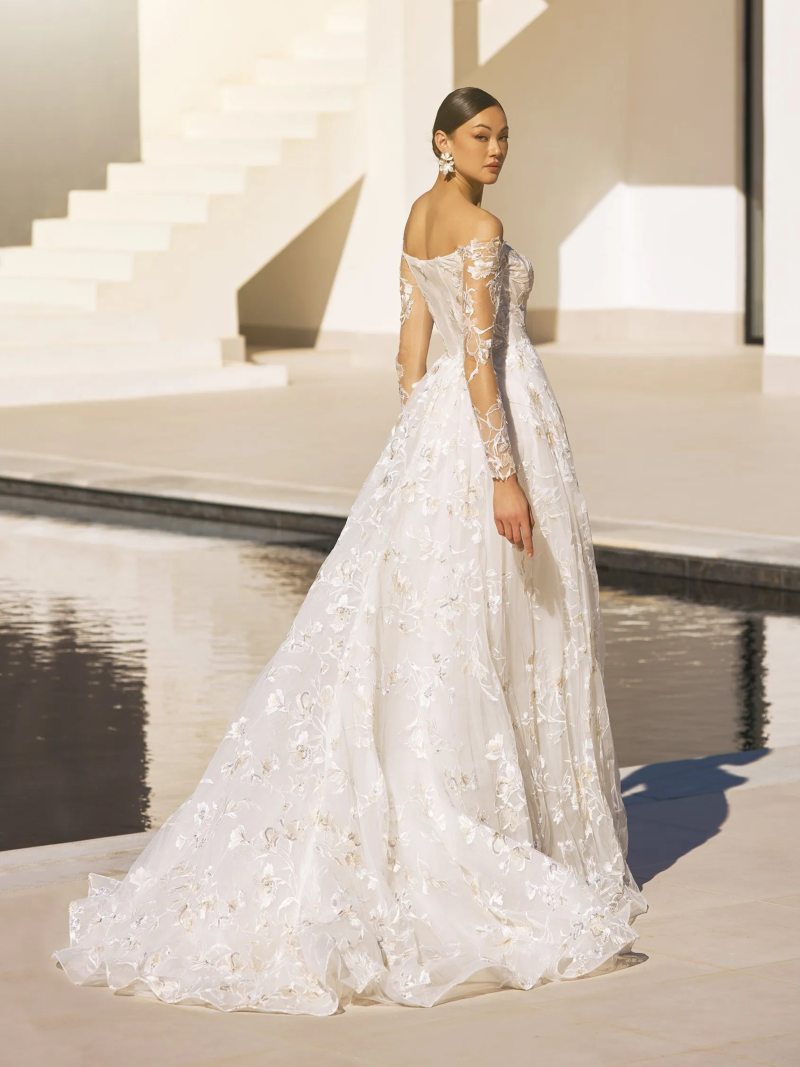 Pronovias JOY 2023-as menyasszonyi ruha, esküvői ruha vásárlás, bérlés: Citrine eskövői ruha