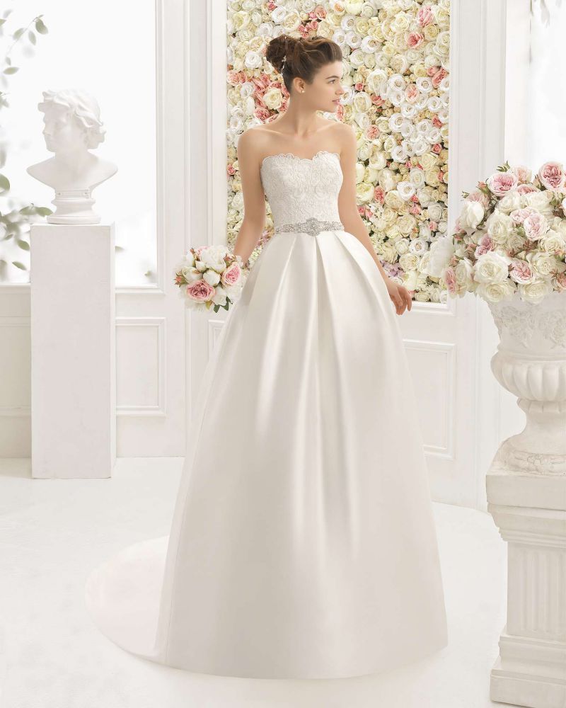 Rosa Clará 2023-as menyasszonyi ruha, esküvői ruha vásárlás, bérlés: Clamor menyasszonyi ruha