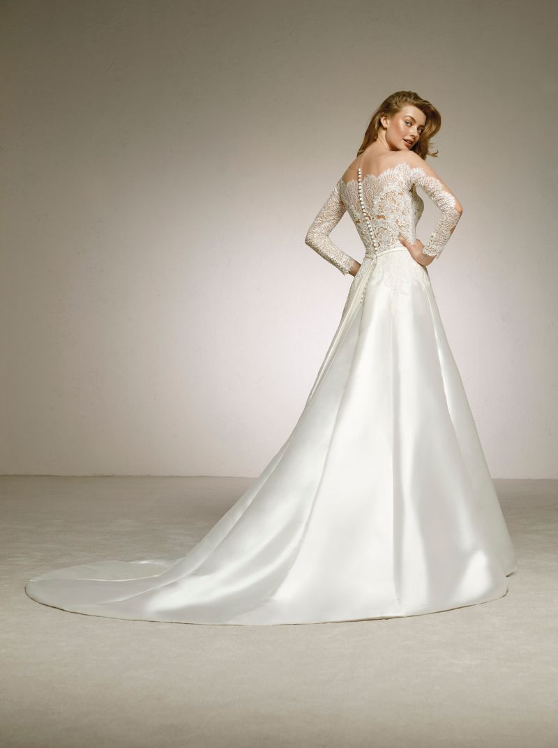 Kifutó Esküvői Ruha Modellek: Desire eskövői ruha