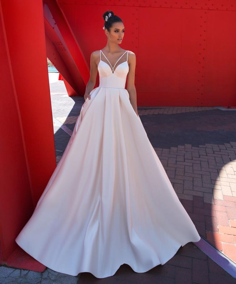 Kifutó Esküvői Ruha Modellek: Elis menyasszonyi ruha