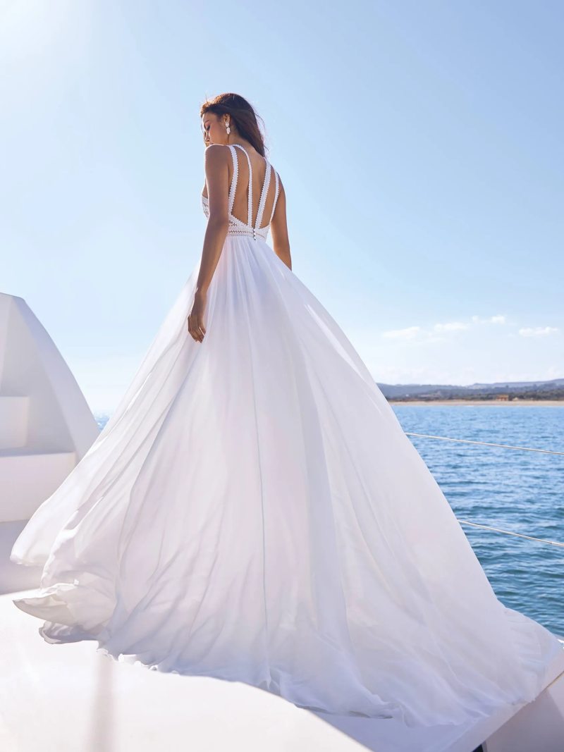 Pronovias JOY 2023-as menyasszonyi ruha, esküvői ruha vásárlás, bérlés: Frida eskövői ruha