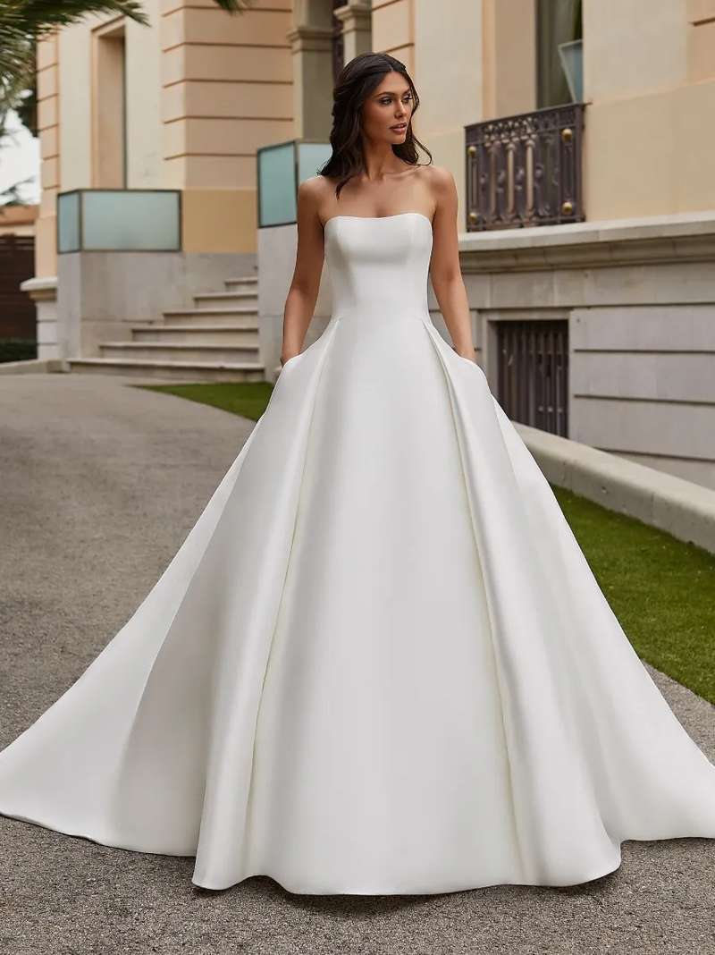 Pronovias JOY 2023-as menyasszonyi ruha, esküvői ruha vásárlás, bérlés: Jory menyasszonyi ruha