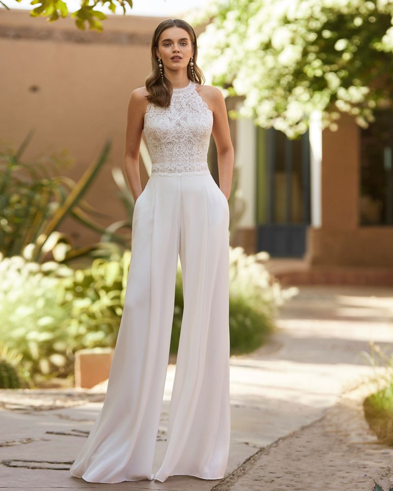 Rosa Clará 2023-as menyasszonyi ruha, esküvői ruha vásárlás, bérlés: Larisa menyasszonyi ruha