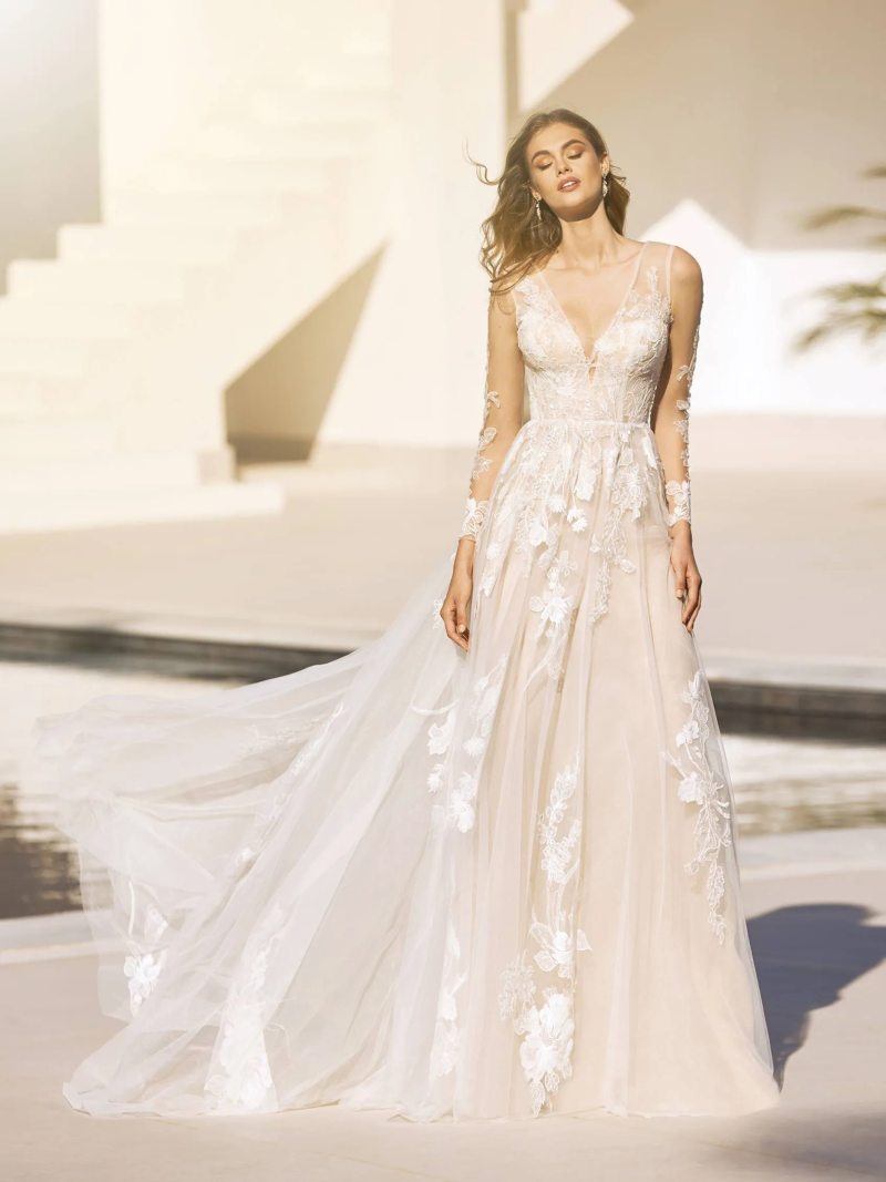 Pronovias JOY 2023-as menyasszonyi ruha, esküvői ruha vásárlás, bérlés: Liberty menyasszonyi ruha