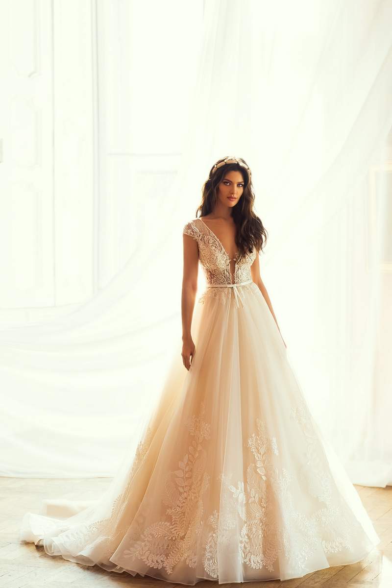 Luce Sposa esküvői ruha, menyasszonyi ruha kölcsönzés, vásárlás: Madelin menyasszonyi ruha