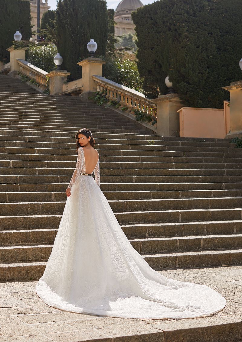 Pronovias Privée 2021-es menyasszonyi ruha kollekció vásárlás, bérlés: Naomi eskövői ruha