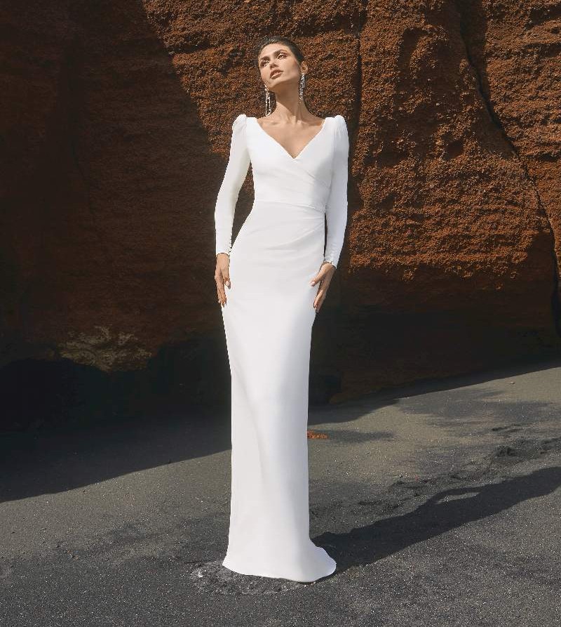 Pronovias JOY 2023-as menyasszonyi ruha, esküvői ruha vásárlás, bérlés: Pulpit menyasszonyi ruha