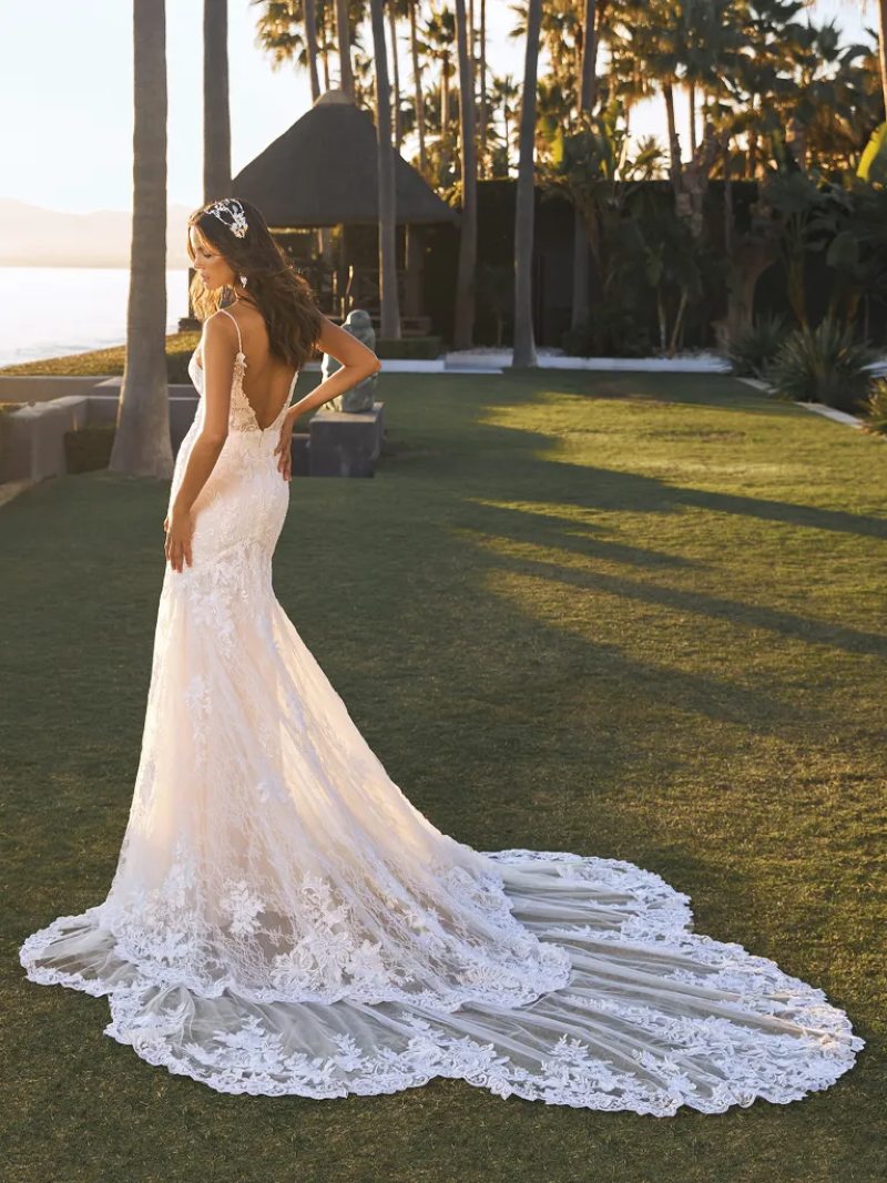 Pronovias JOY 2023-as menyasszonyi ruha, esküvői ruha vásárlás, bérlés: Shani eskövői ruha