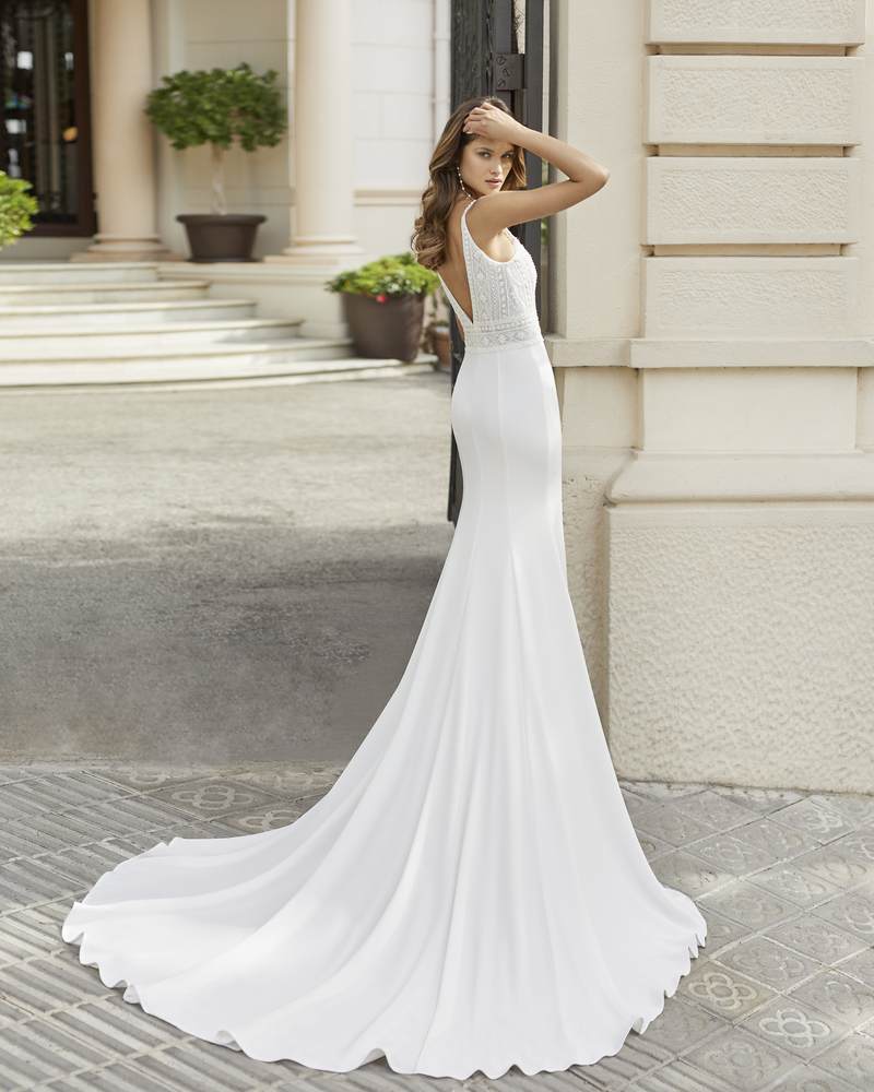 Rosa Clará 2021-es menyasszonyi ruha kollekció vásárlás, bérlés: Tango eskövői ruha