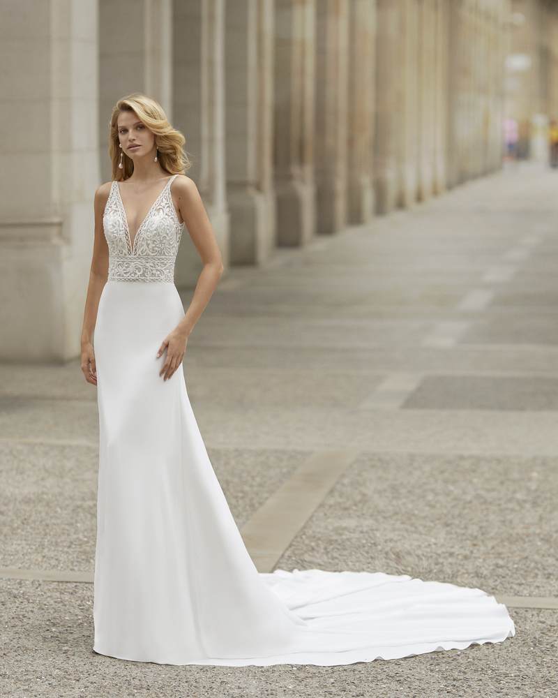 Rosa Clará 2023-as menyasszonyi ruha, esküvői ruha vásárlás, bérlés: Tania menyasszonyi ruha