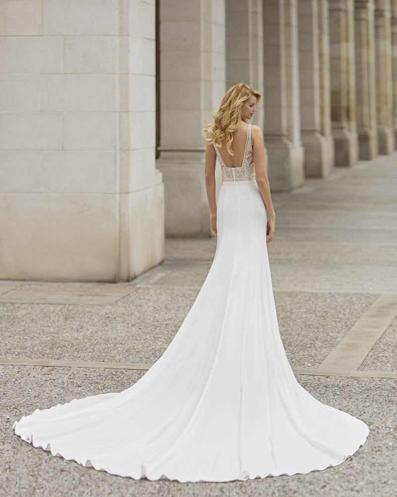 Rosa Clará 2023-as menyasszonyi ruha, esküvői ruha vásárlás, bérlés: Tania eskövői ruha