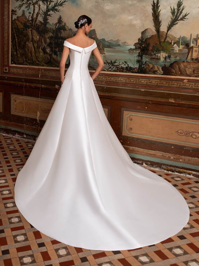 Pronovias menyasszonyi ruha előfoglalás - La Mariée esküvői ruhaszalon: Tucana eskövői ruha