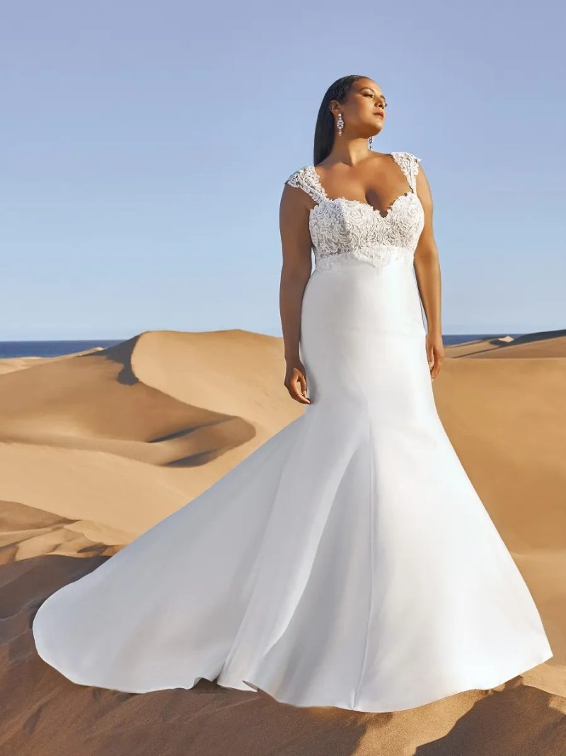 Plus Size menyasszonyi, esküvői ruhák: Yavapai menyasszonyi ruha