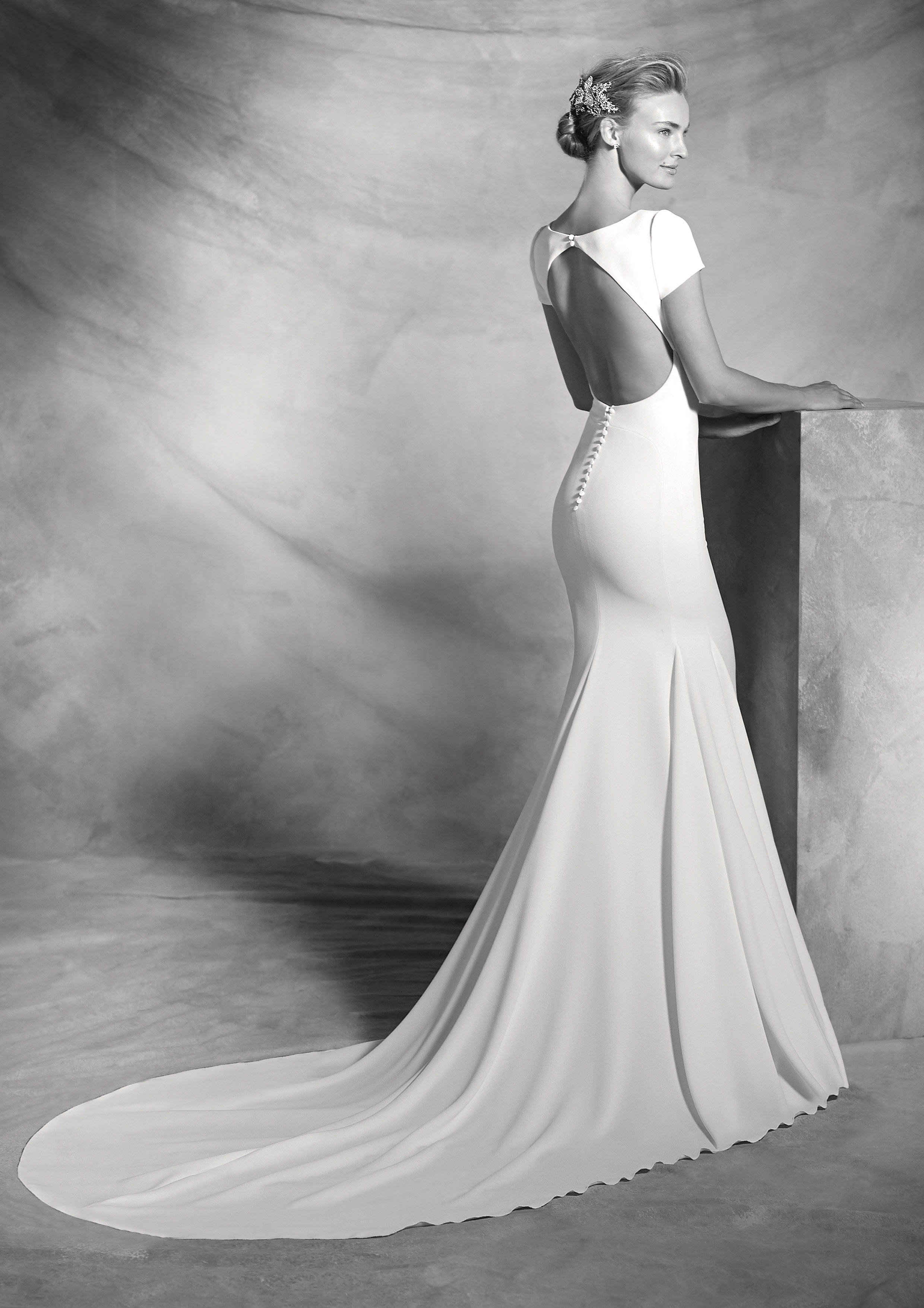 Valeria esküvői ruha - Pronovias Atelier